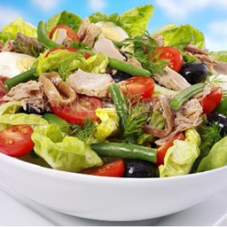 Салат "Нисуаз"