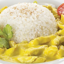 Куриное филе в соусе карри