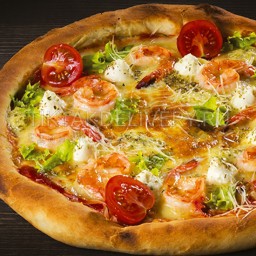 Пицца "Цезарь с креветками"